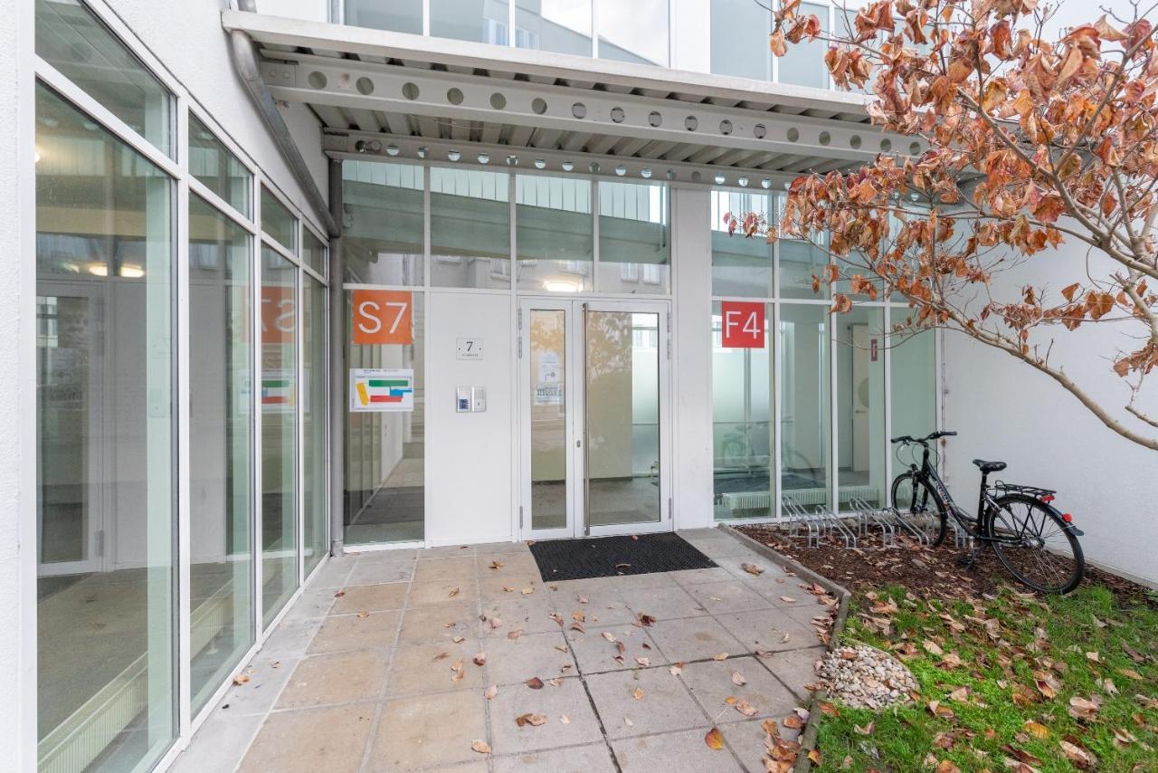 Limehome Linz Friedrichstrasse Bagian luar foto