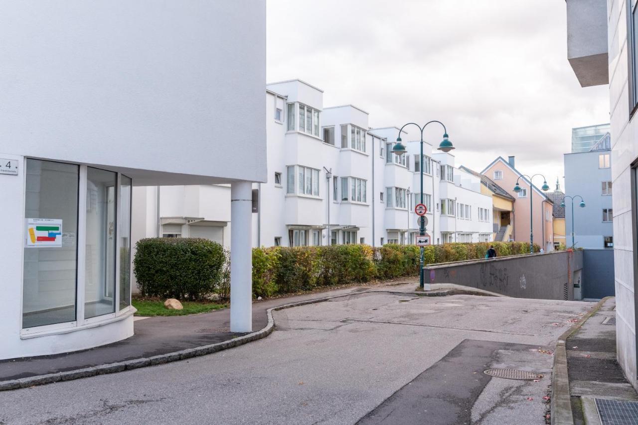 Limehome Linz Friedrichstrasse Bagian luar foto